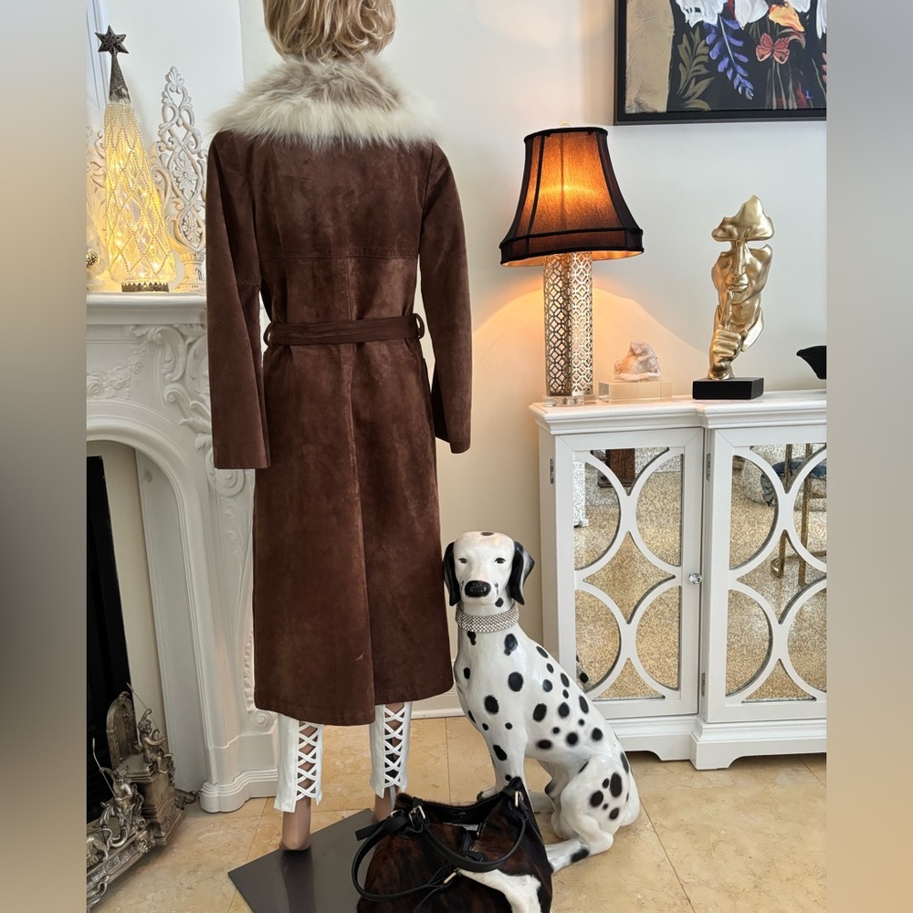 1970 Vintage Suede Elegant Brown Faux Fur Collar Coat - Picture 7 of 16